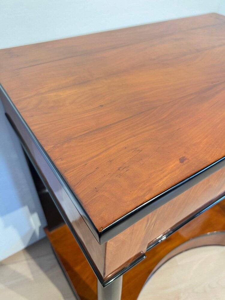 Biedermeier Console Table in Cherry Veneer, 1820