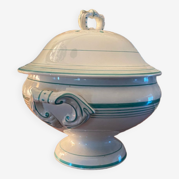 Tureen