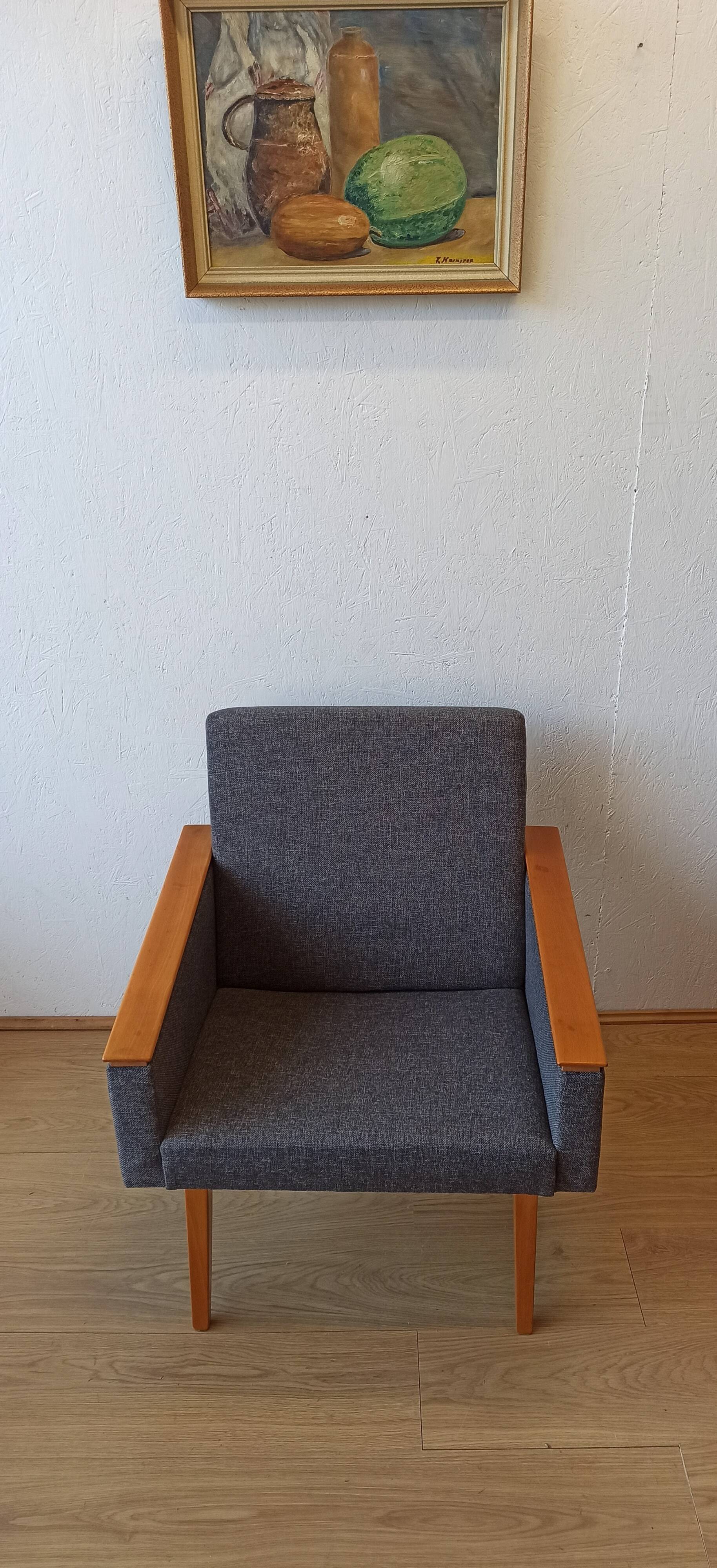Fauteuils modernes du milieu du siècle 1970. Ensemble de 2.