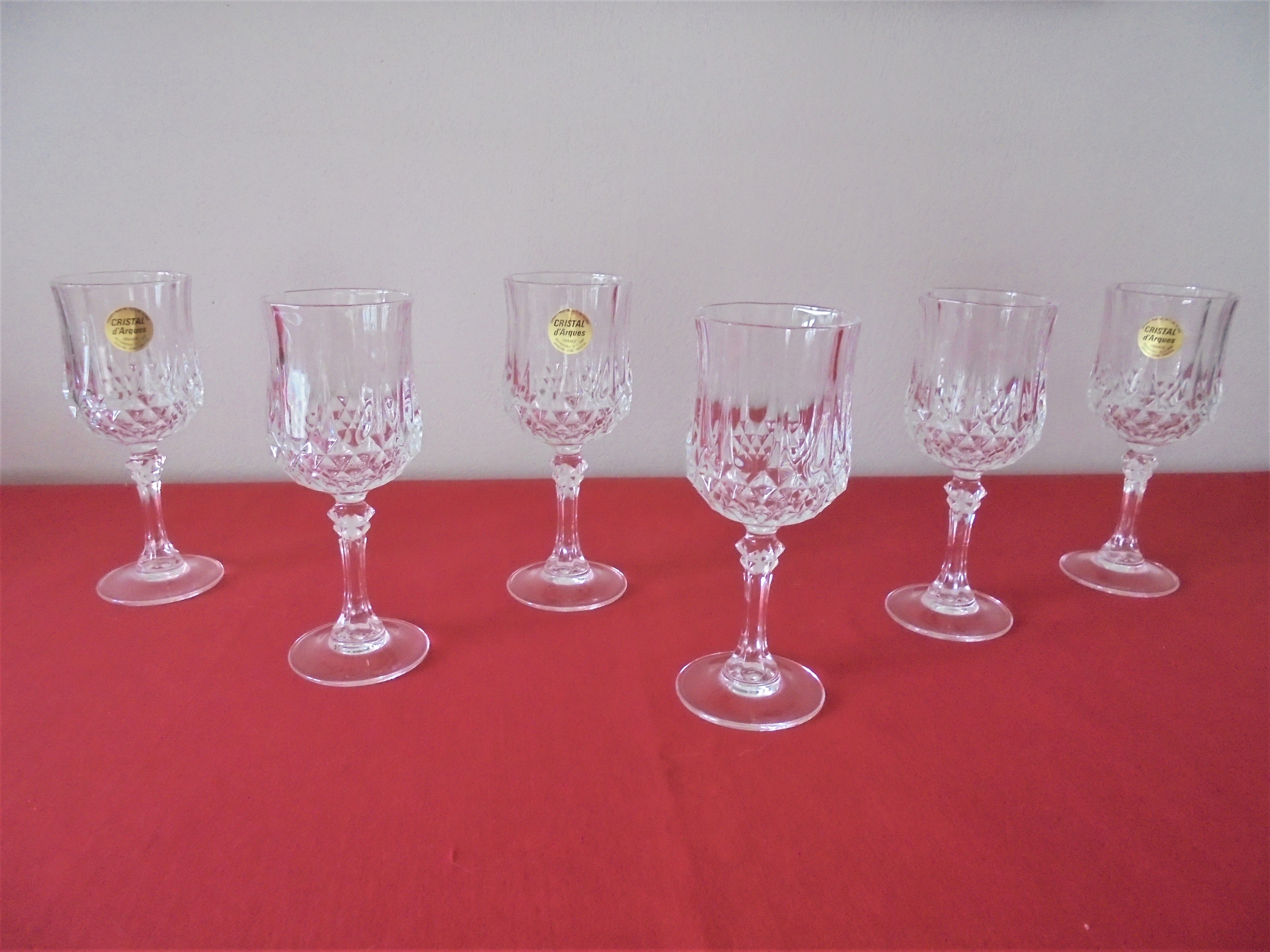 Lot 6 verres à pied cristal d'Arques ciselé