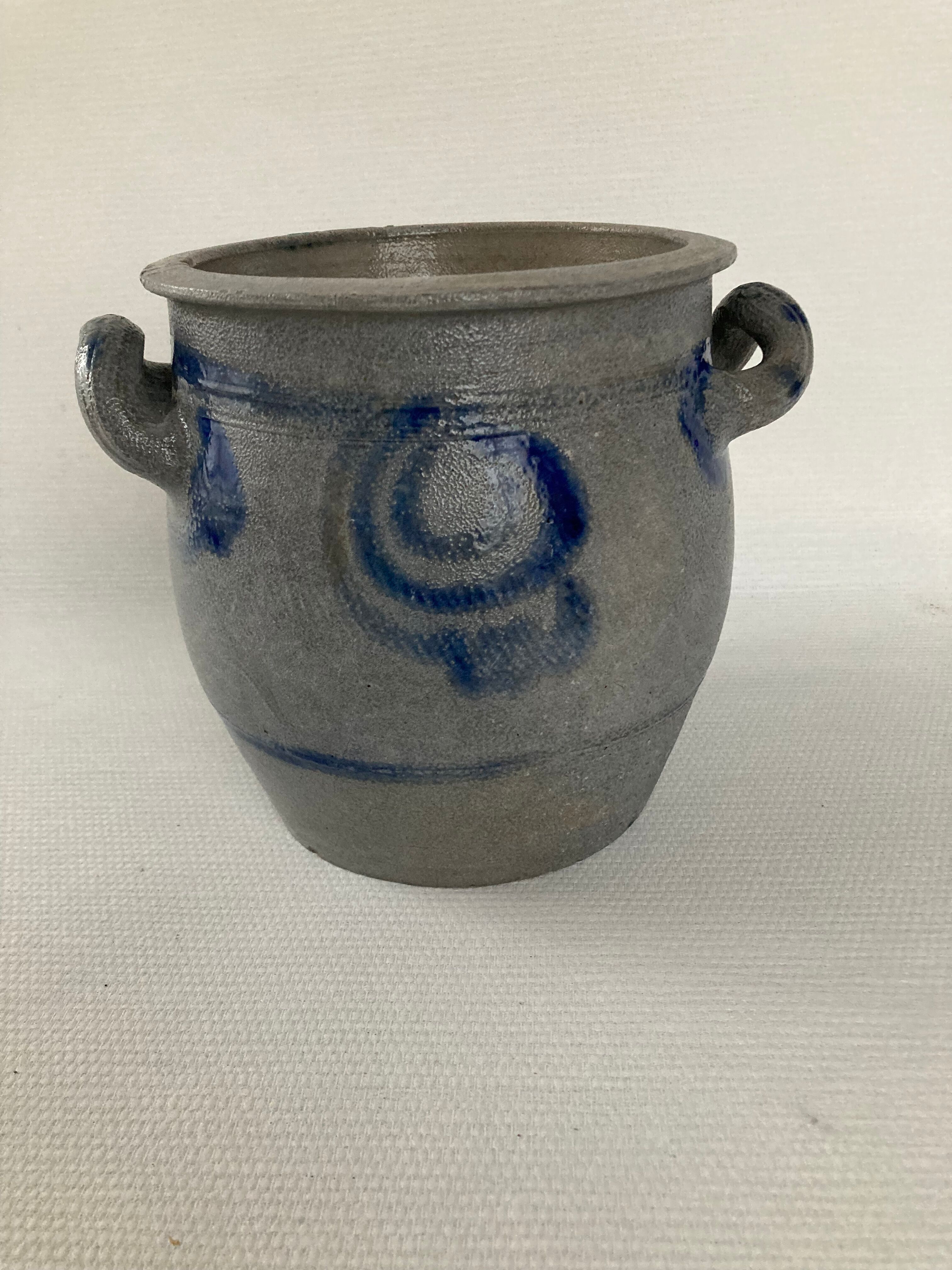 Alsace sandstone pot