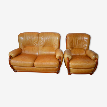 Two-seater sofa and armchair in cherry and havana leather