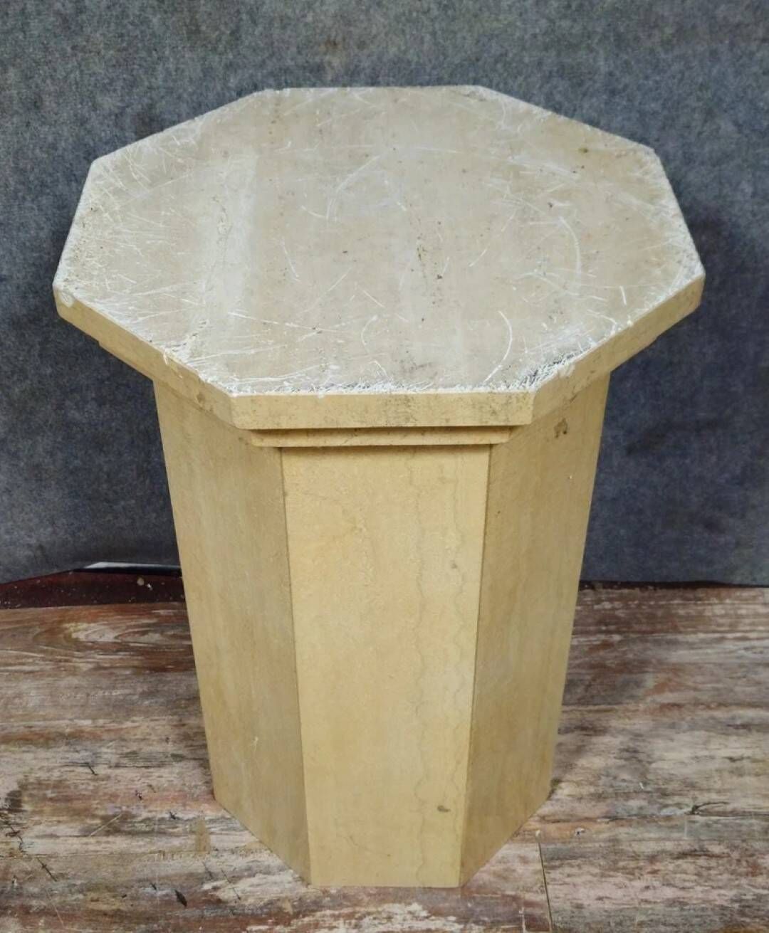 pedestal column in travertine from the 1950s to 1970s | Selency