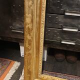 Nineteenth wood frame and gilded stucco