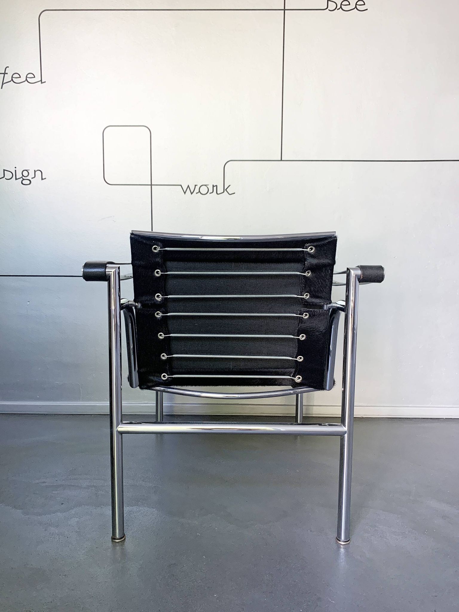 Armchair LC1 No. 10601 Le Corbusier and Charlotte Perriand for Cassina 1960