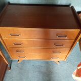 Compass foot chest of drawers