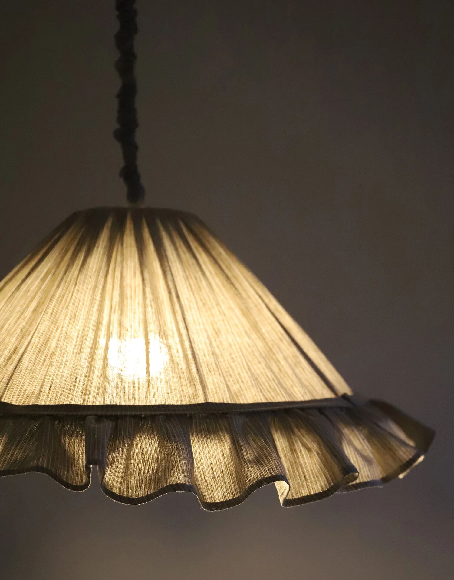 Suspension EMILIA — Fine Stripes Olive