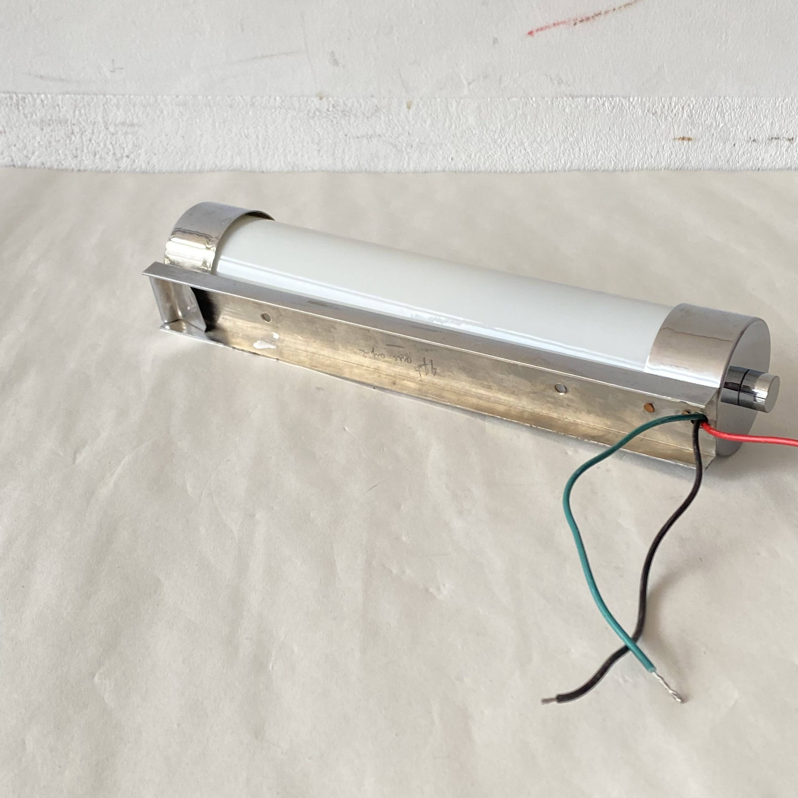 Opaline tube and chrome-plated brass wall lamp