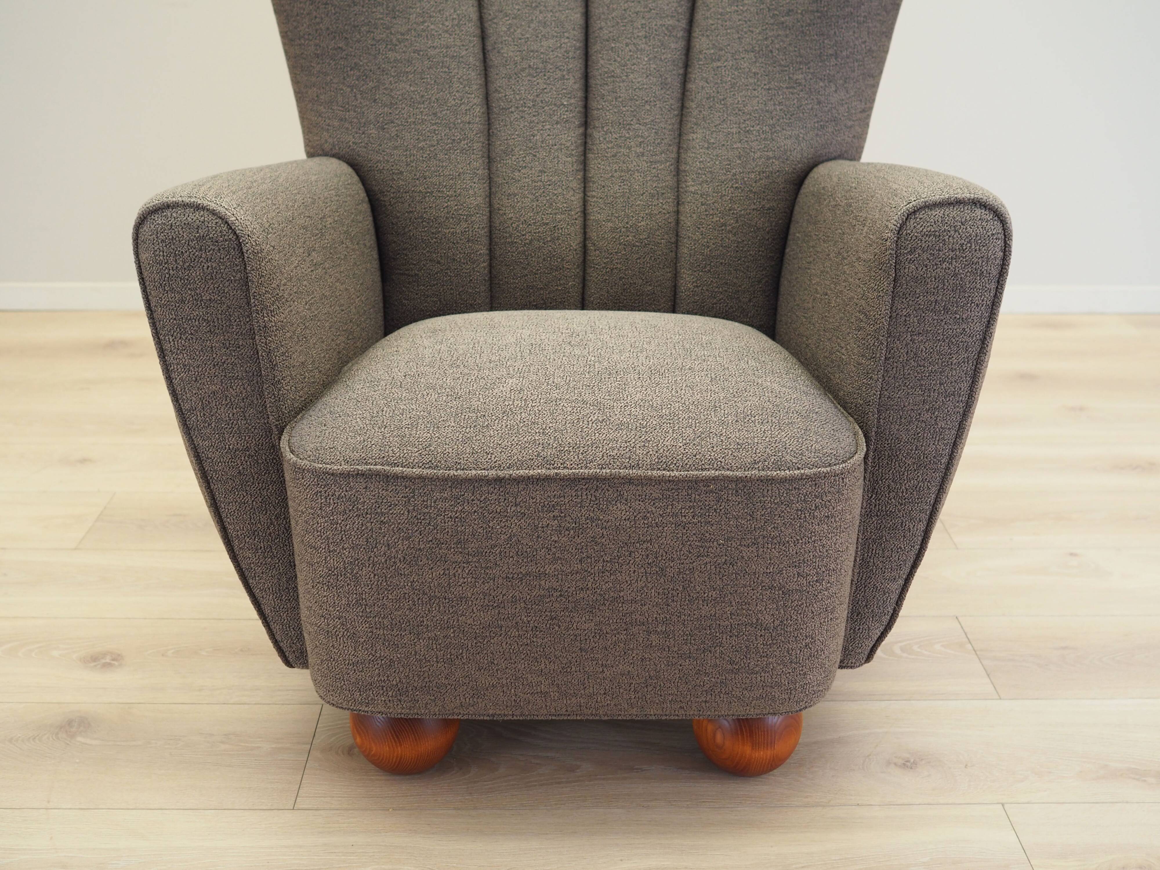 Fauteuil lounge, design scandinave, production : Danemark