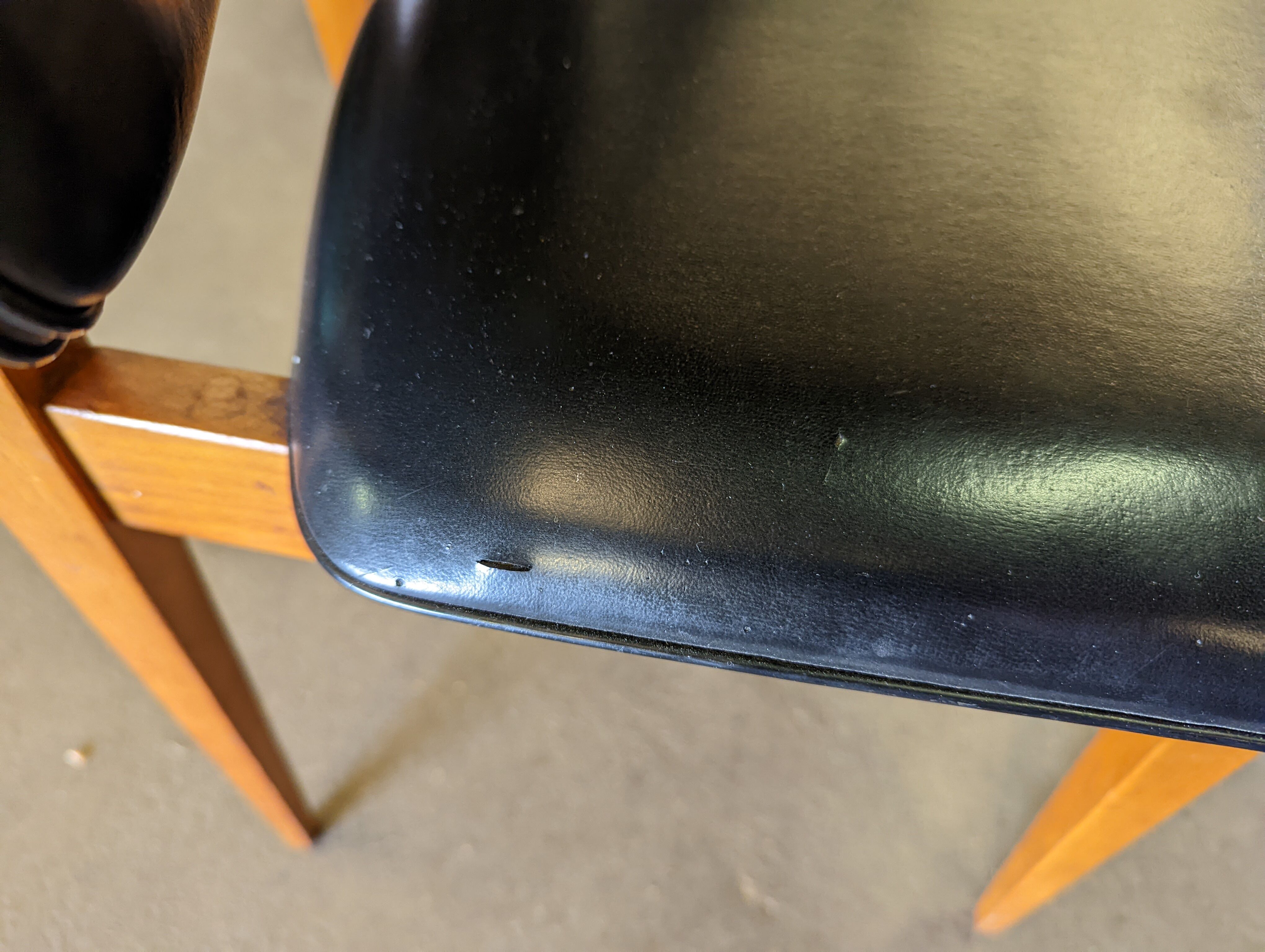 Ensemble de 4 chaises scandinaves