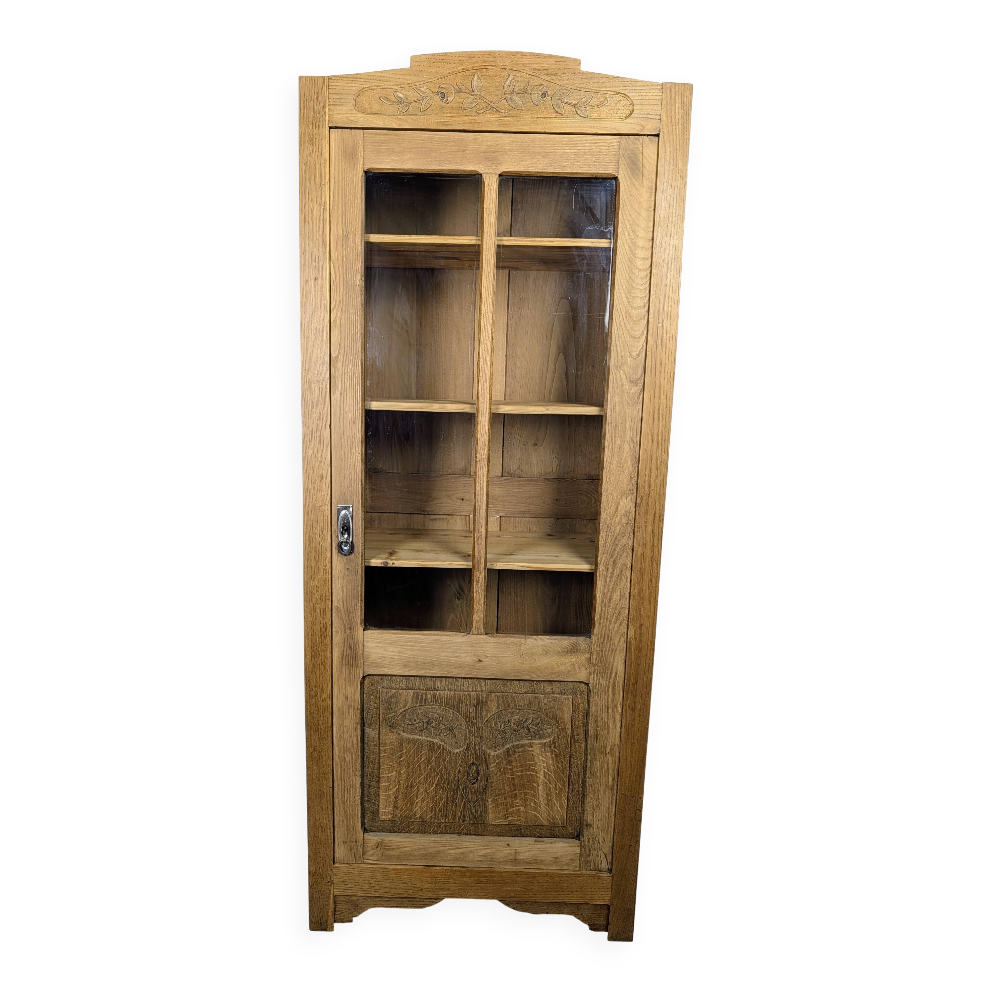 Glass-fronted cabinet from the 1930s-1940s.