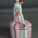Box or candy porcelain Art Deco style