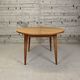 Extendable round table