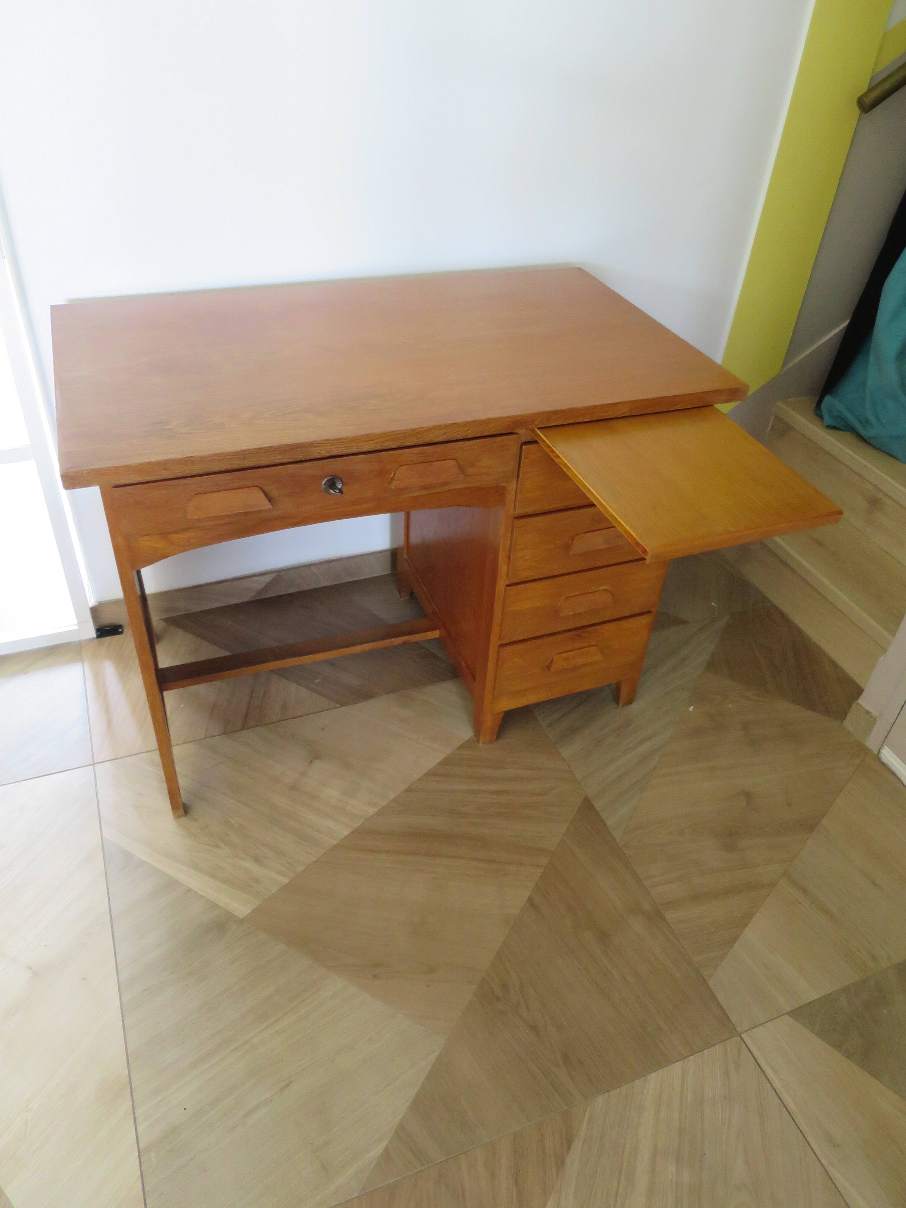 Vintage modernist desk - 5 drawers - shelf - 1950s - closure mechanism
