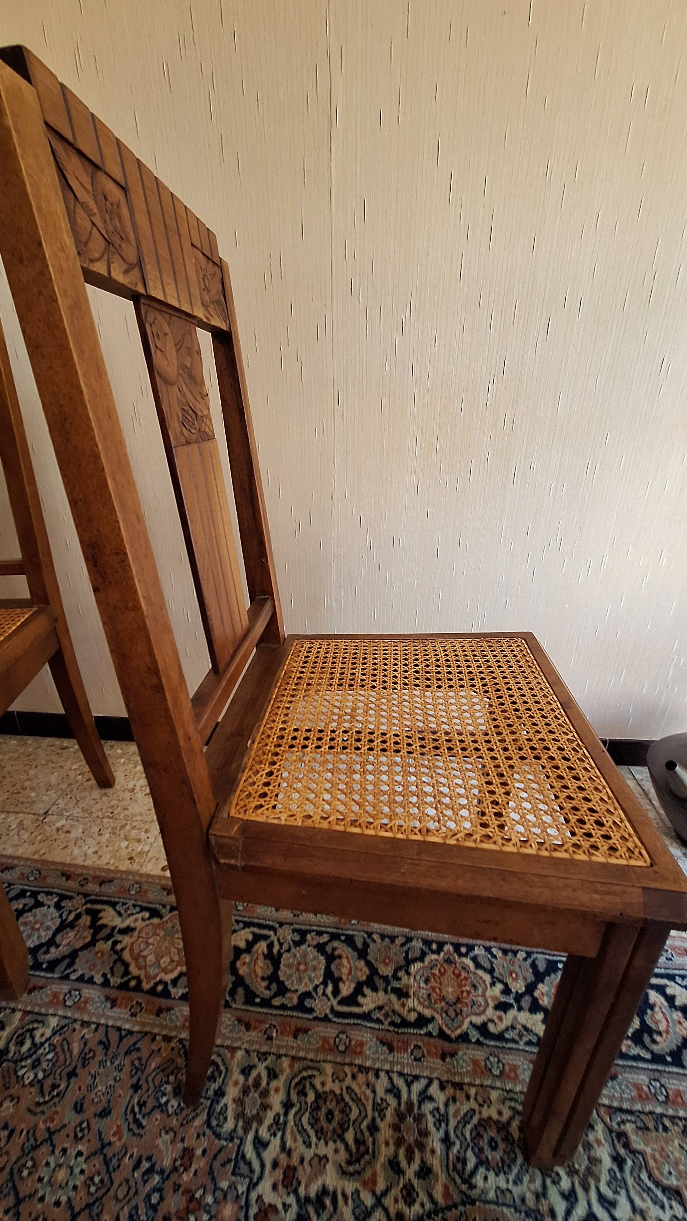 Set of 6 beautiful caned chairs in solid walnut Art Deco style.