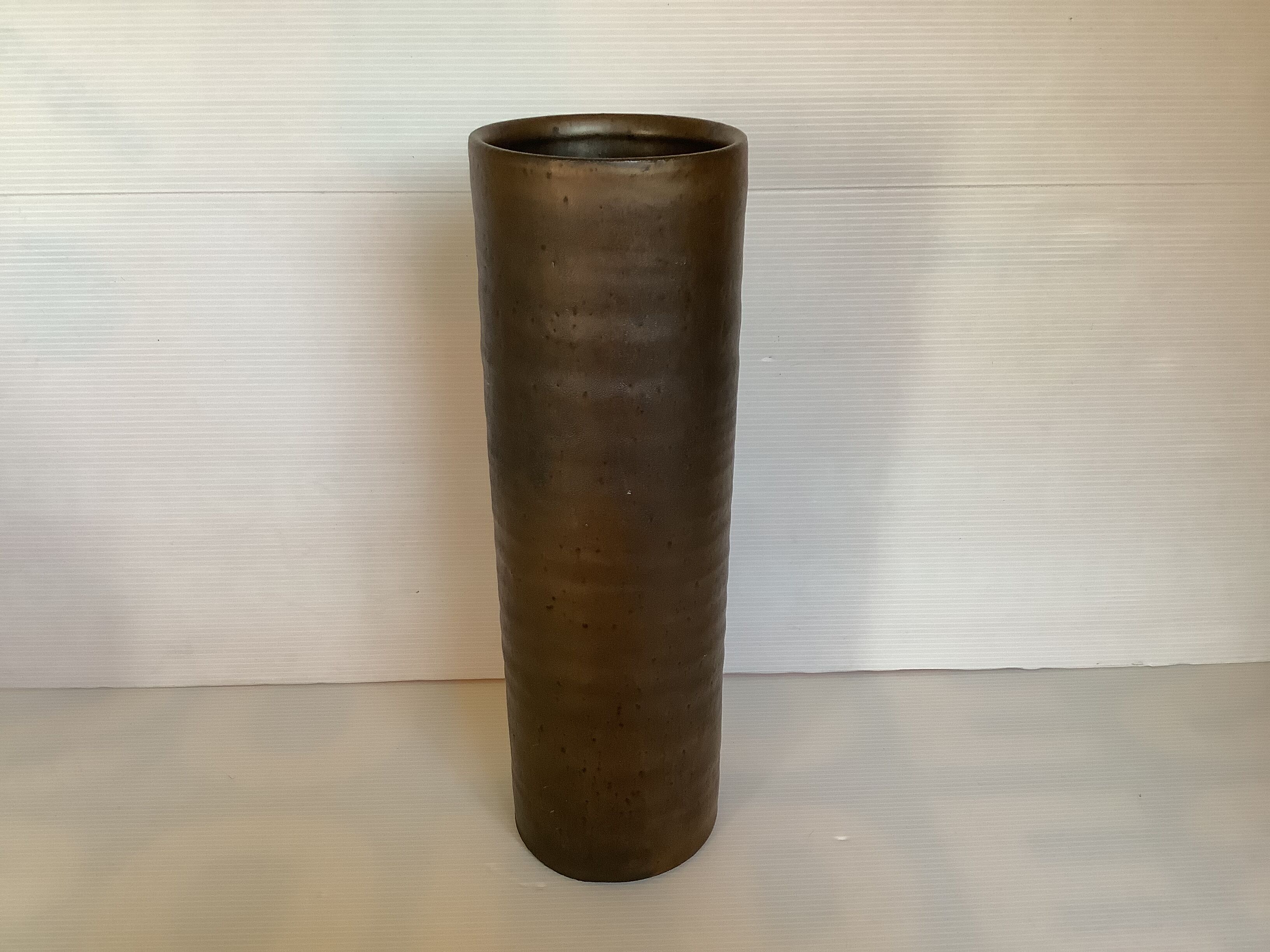 Mobach modernist ceramic roller vase