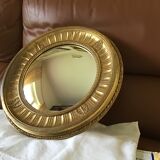 Bulging mirror called witch Deknudt