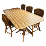 Table and chairs in woven chestnut