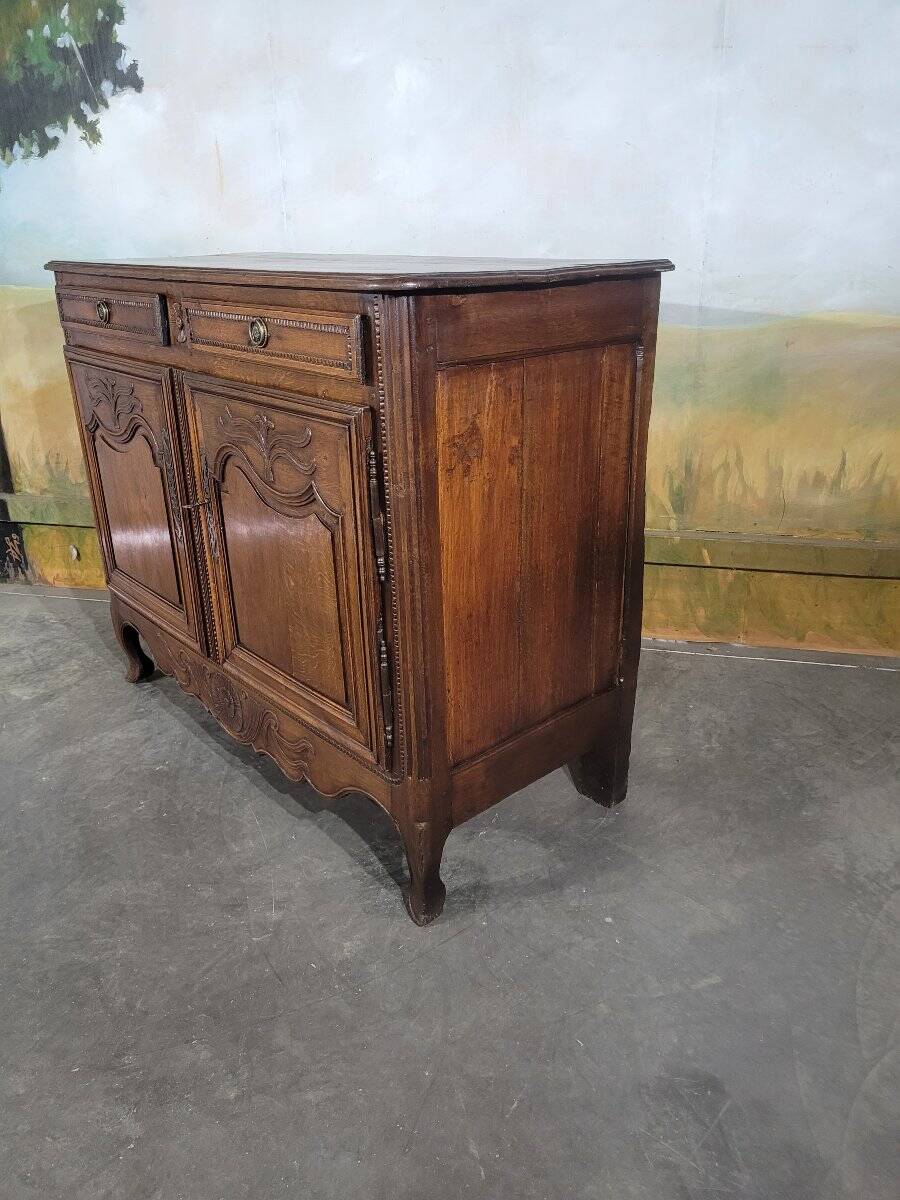 Carved buffet in solid oak