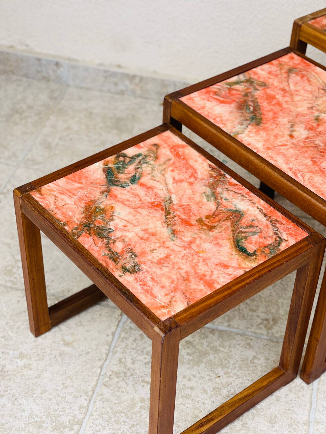 1960 marble nesting coffee table