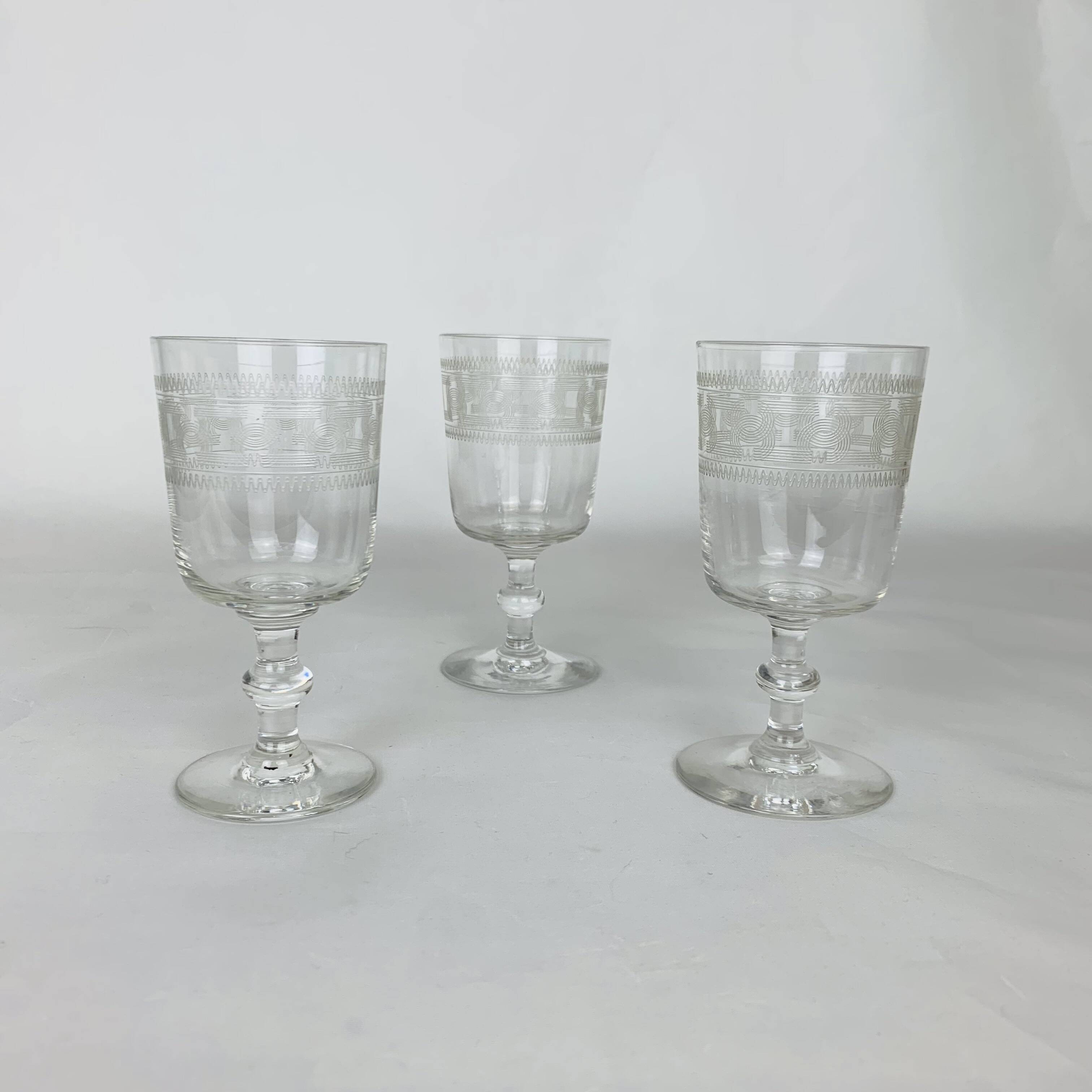 3 Baccarat glasses Chanel model engraving 3458
