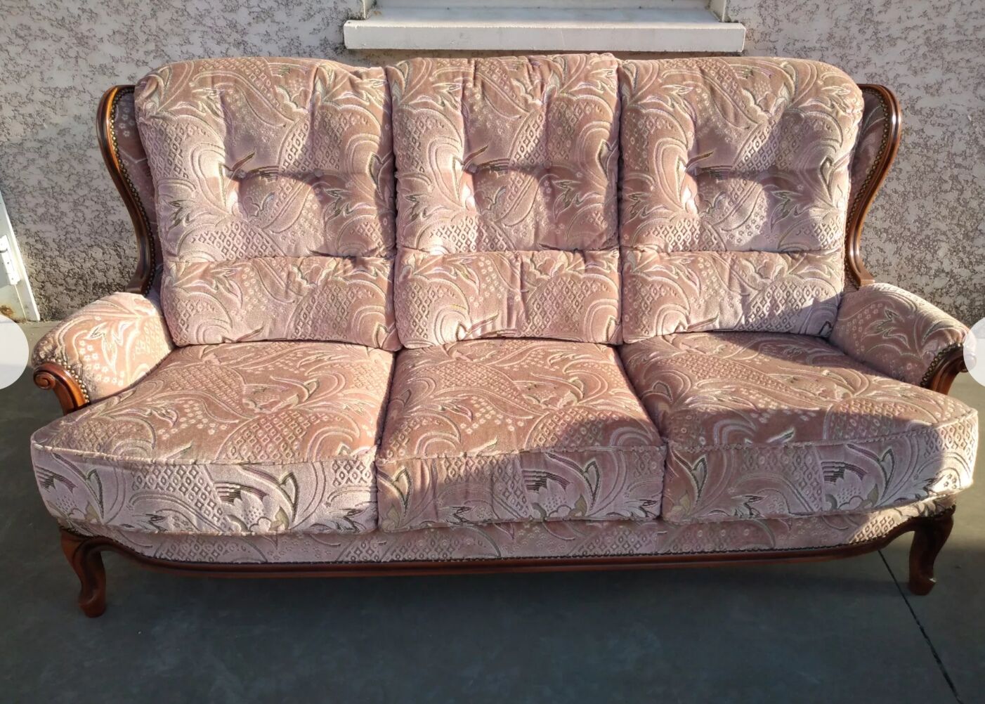 Full living room regency style
