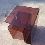 Smoked altuglas sofa tip