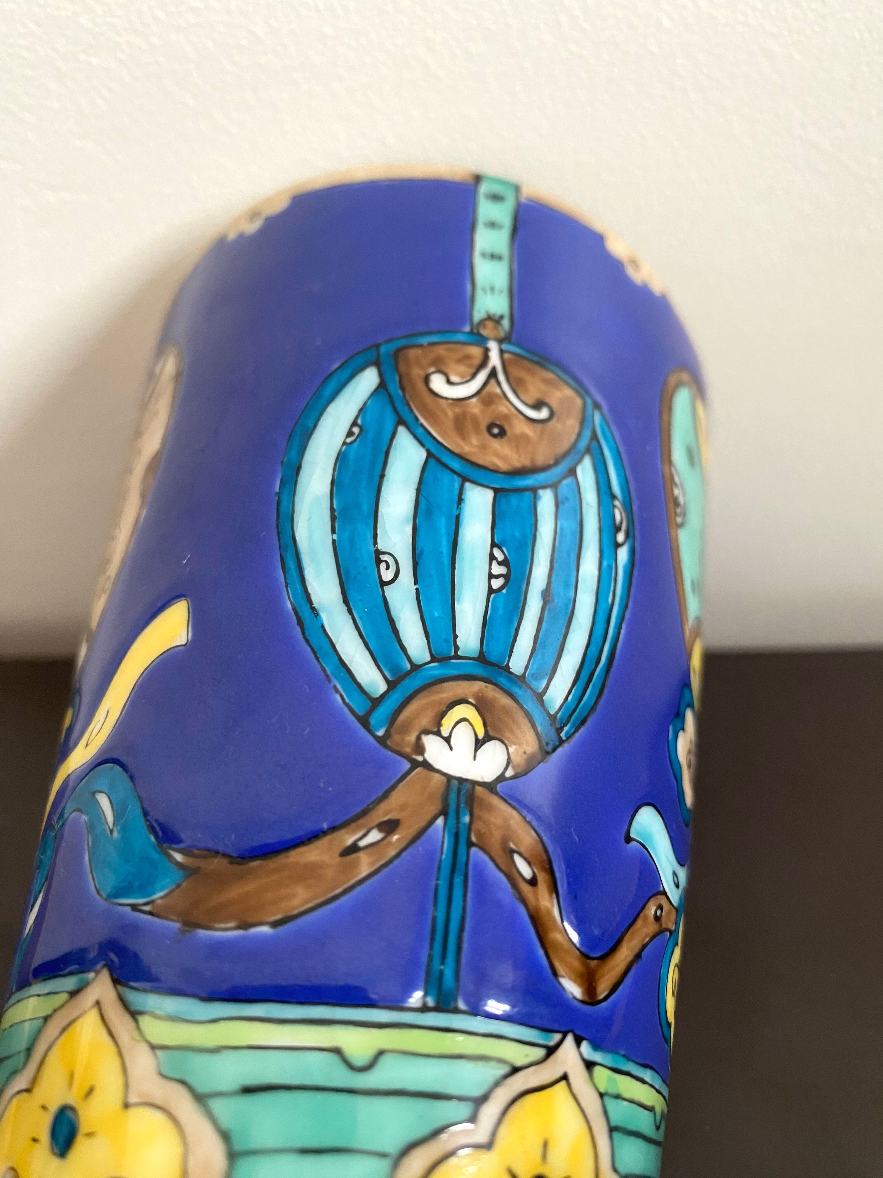 Hand-painted ceramic Fragonard vase