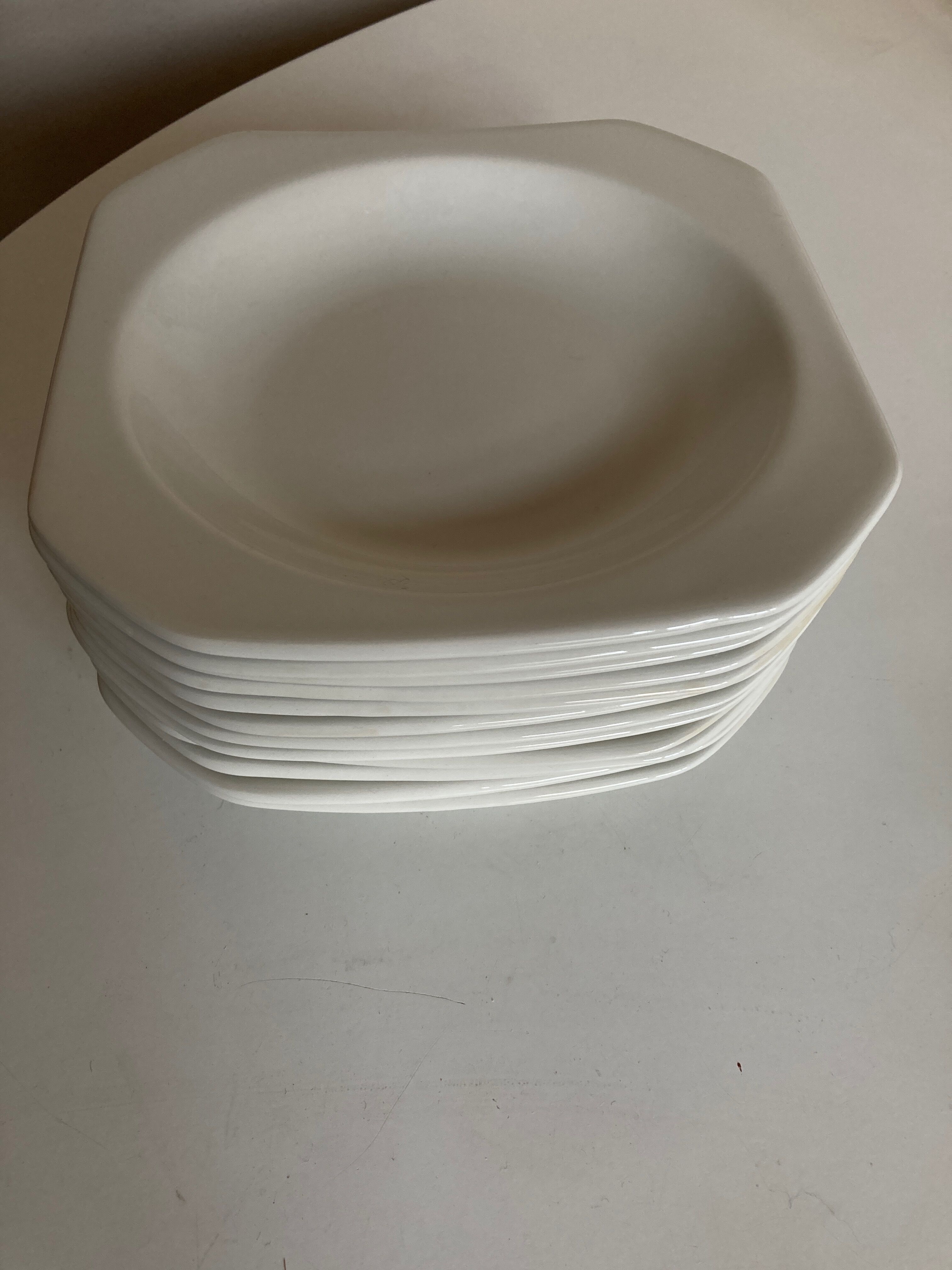 Set of 6 Scandinavian octagonal deep plates from the 1970s.