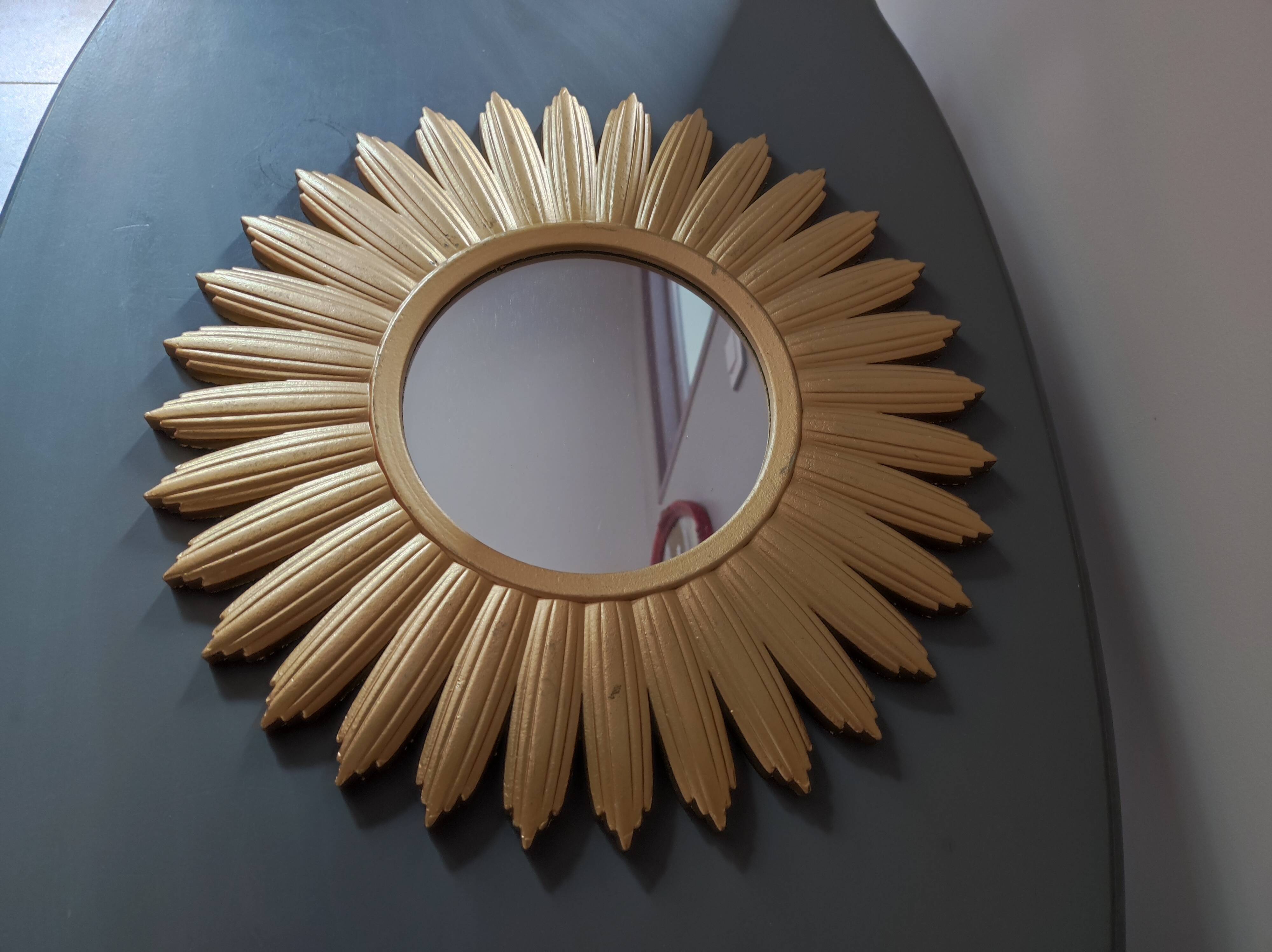 Sun mirror gilded wood frame / Diameter: 40 cm