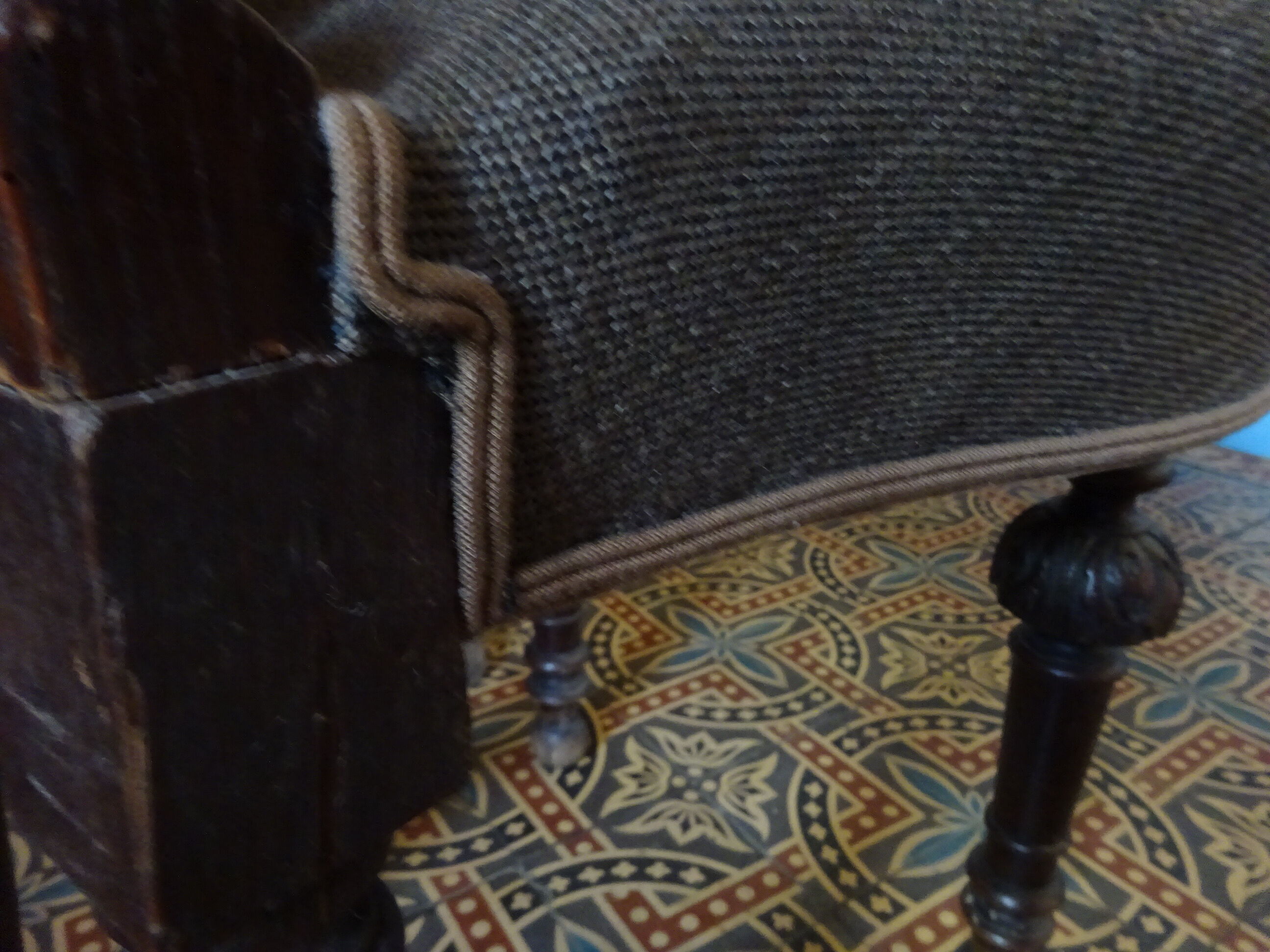 Smoking chair