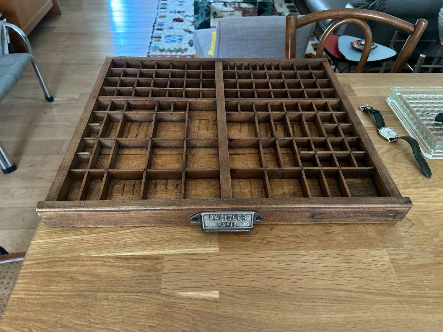 Radiguer printer drawer