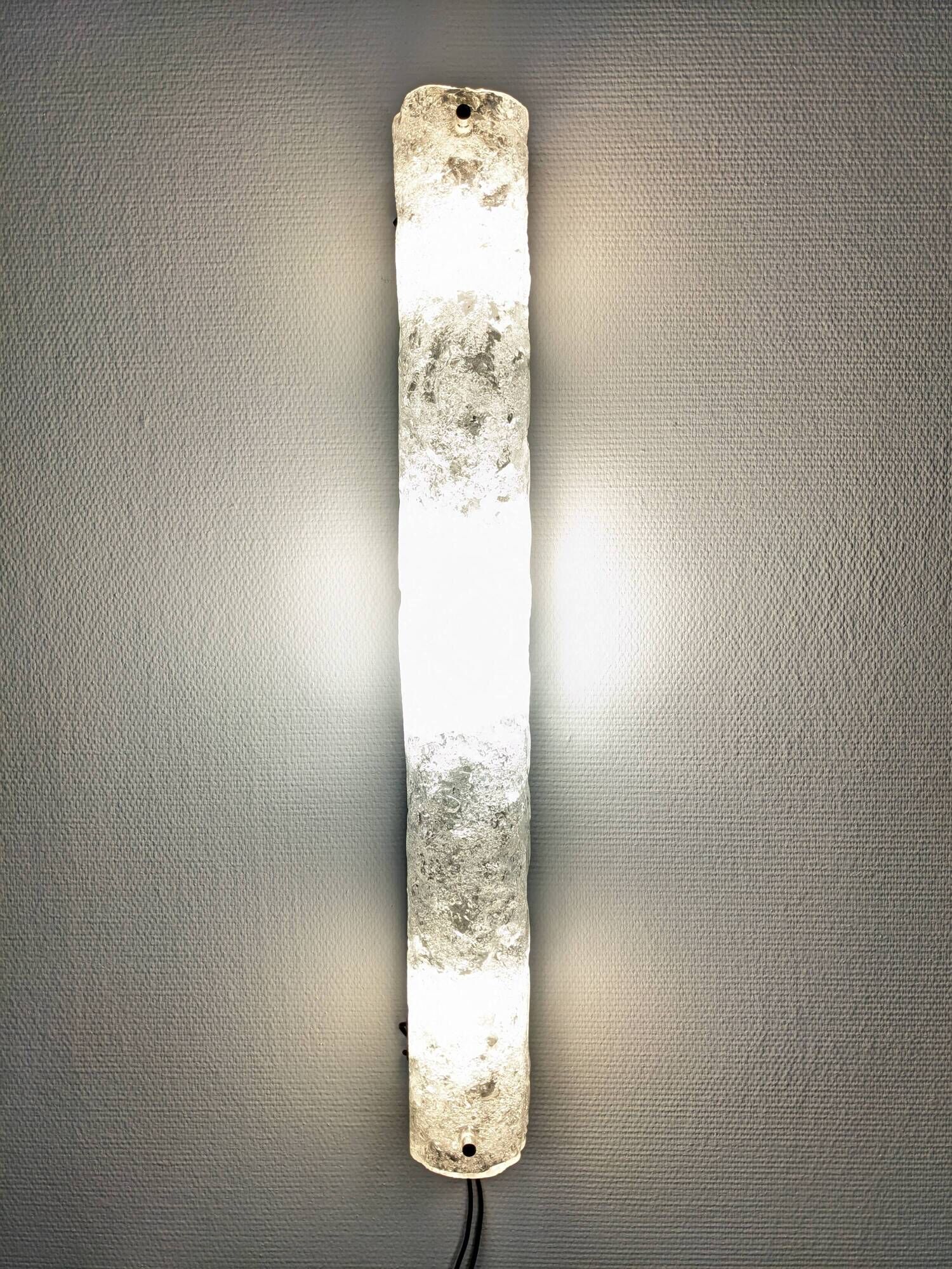 Brutalist wall light in frosted glass by Hillebrand Leuchten, Germany 1960.