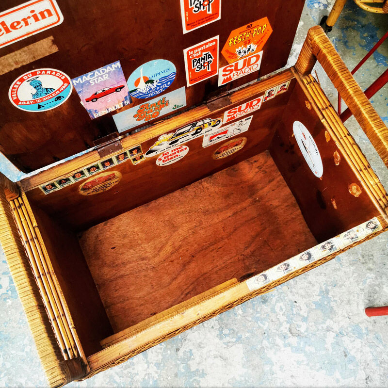 Wicker bench box