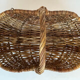 Small wicker basket