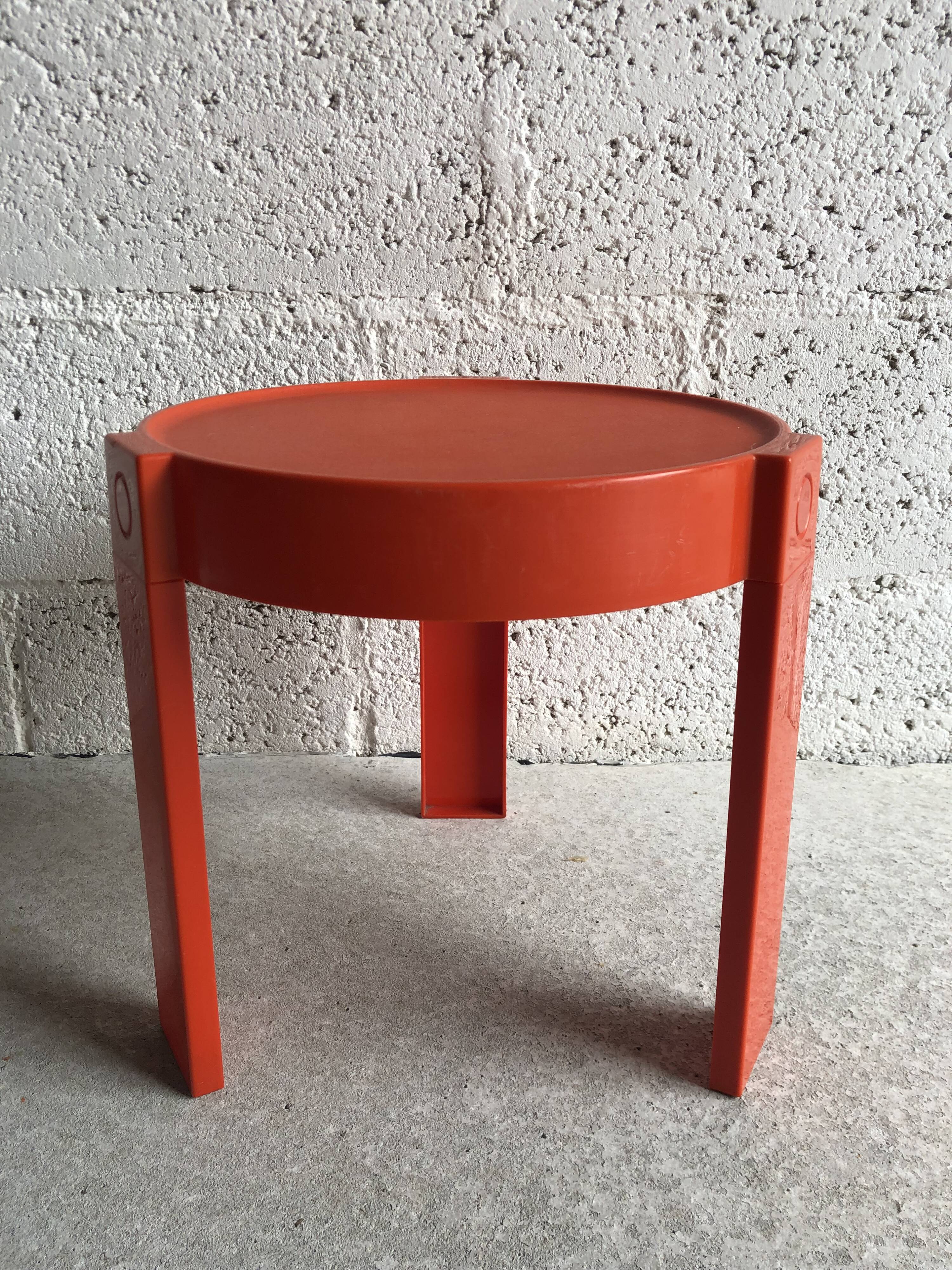 Coffee table / flair bedside table for prisunic