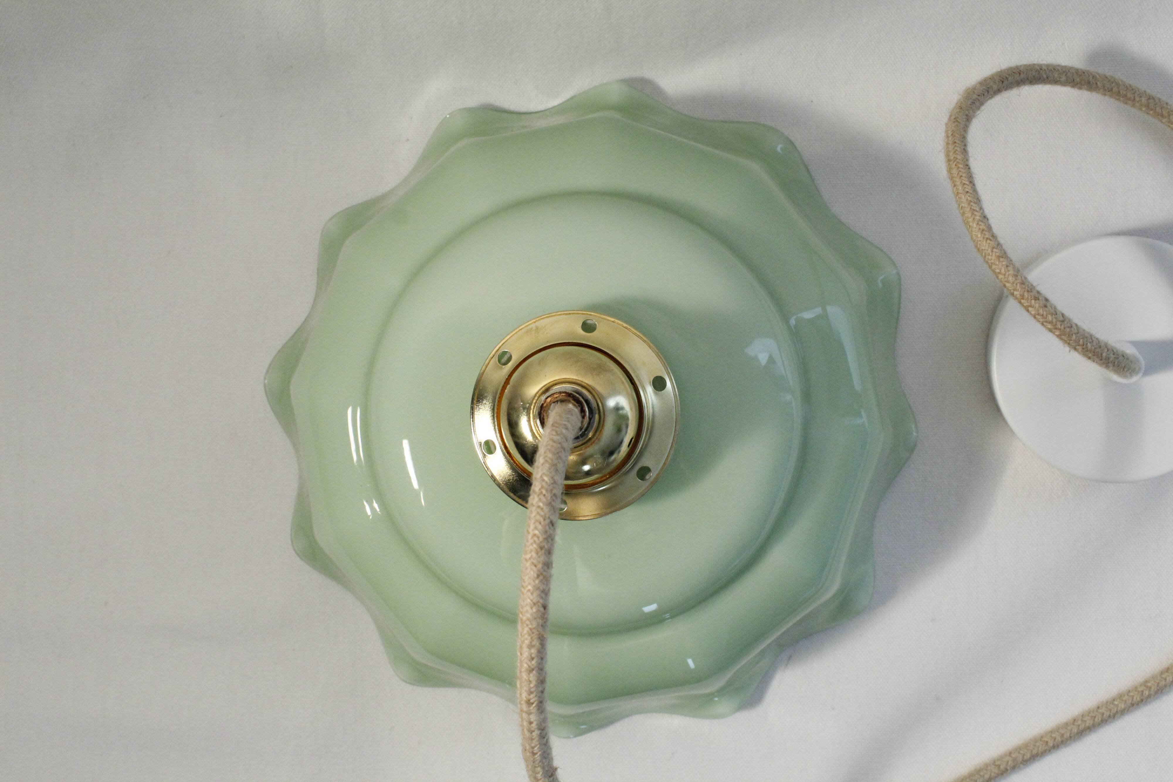 Suspension in vintage almond green opaline - electrified to nine
