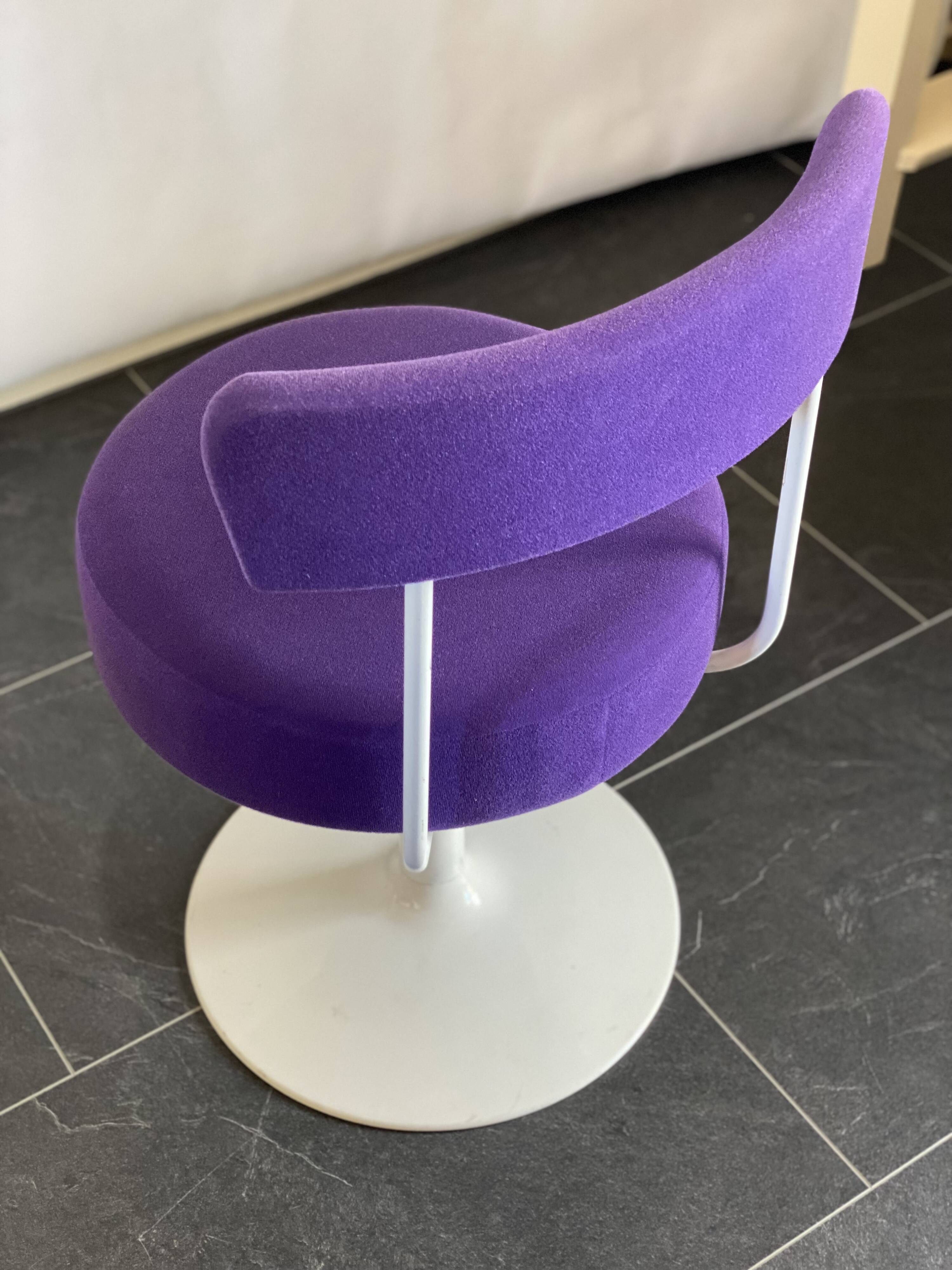 Vintage mcm space age tulip chair