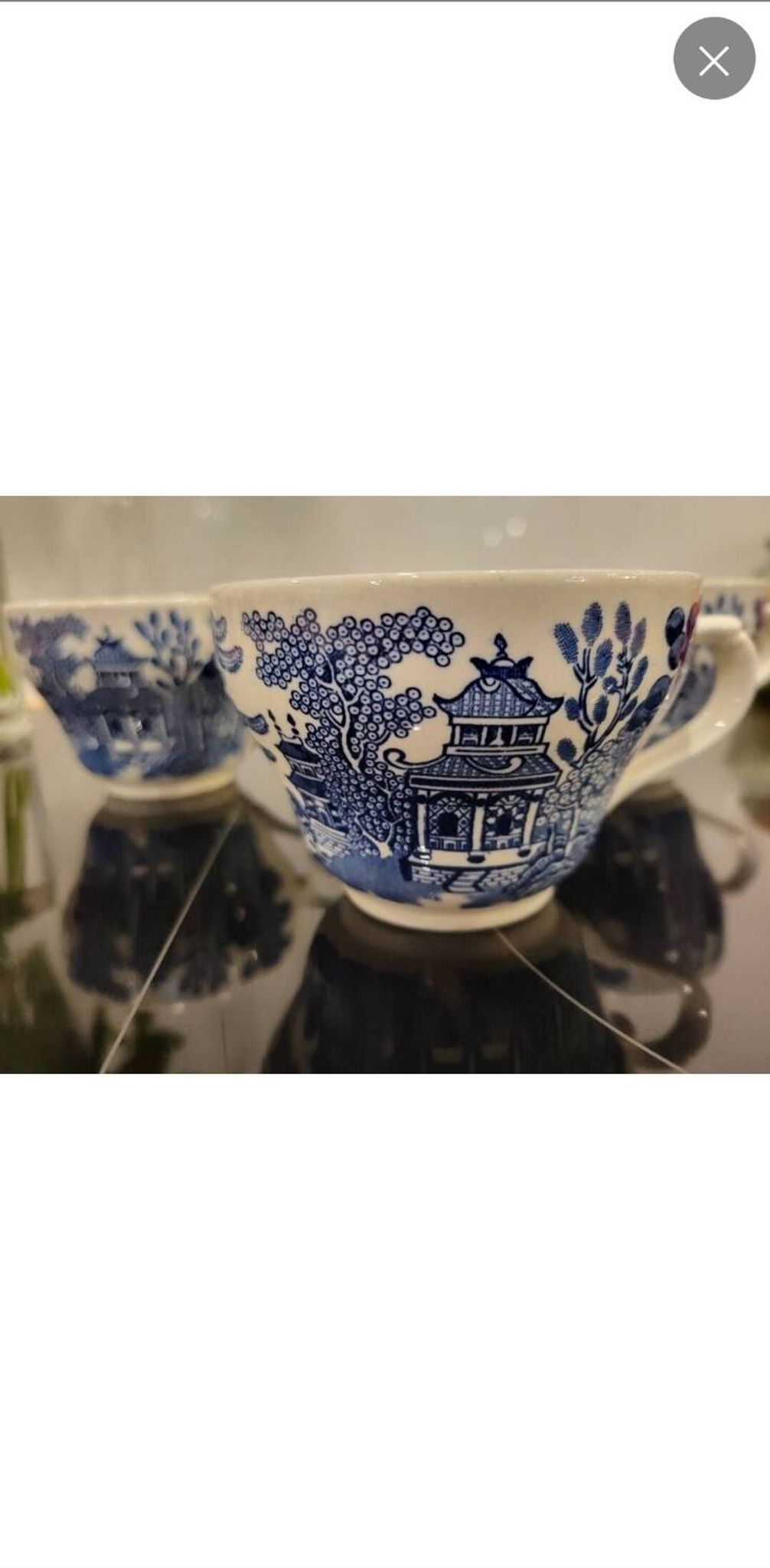 4 English porcelain cups