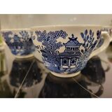 4 English porcelain cups