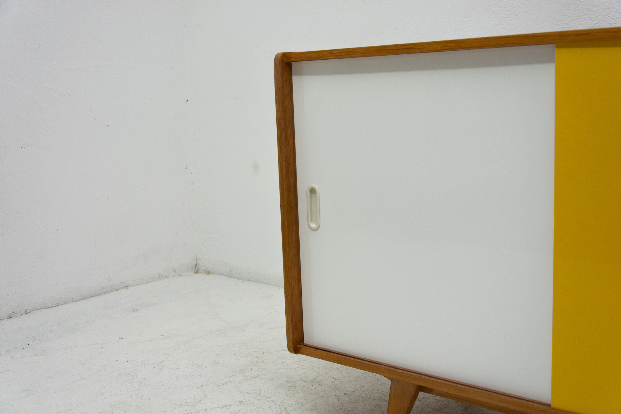 Fully restored mid century sideboard U-452 by Jiří Jiroutek, 1960´s, Czechoslovakia