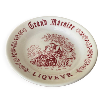 Grand Marnier Liqueur ashtray with marquis and marquise decoration