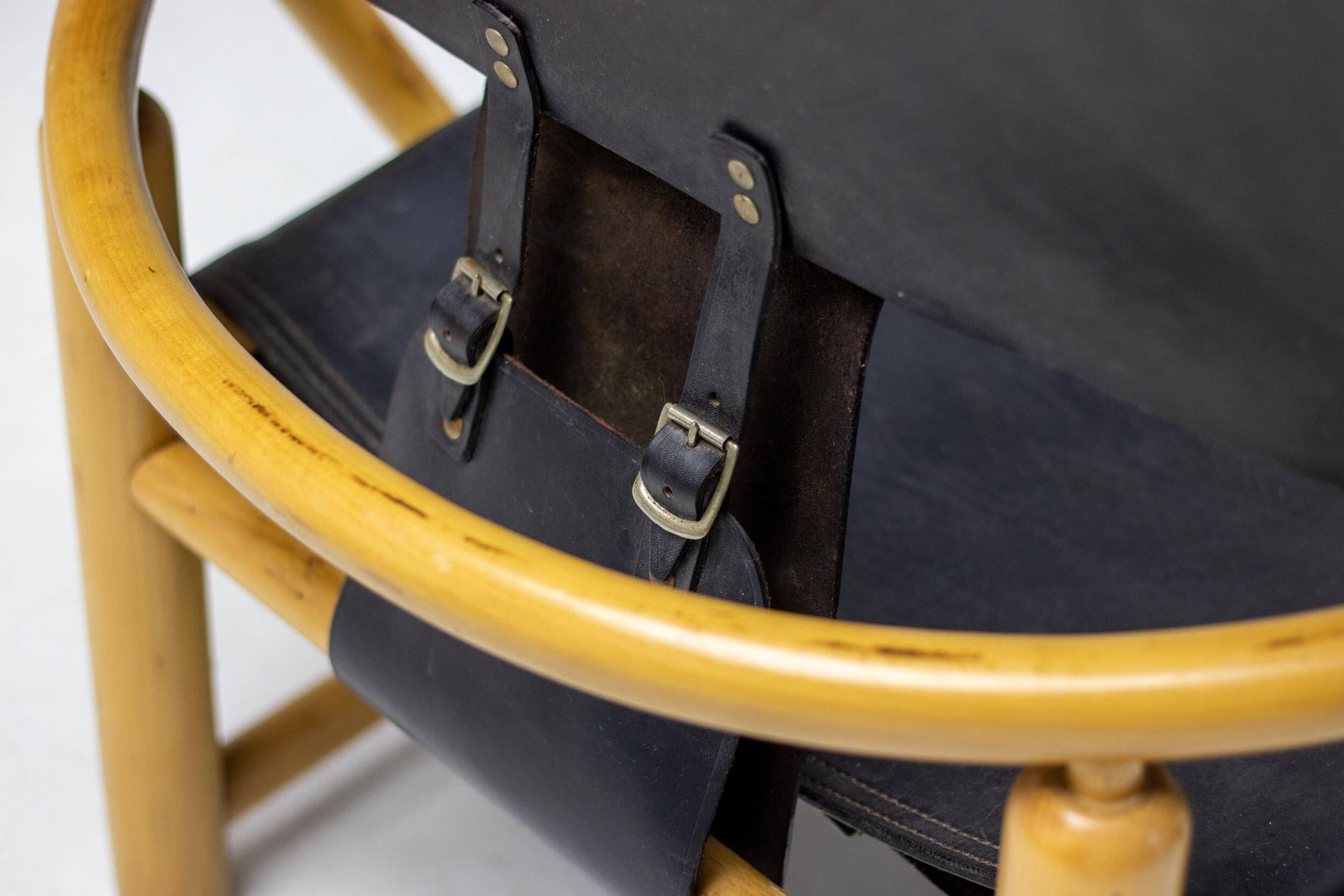 Piero Palange - G23 "Hoop" chair in Saddle black leather