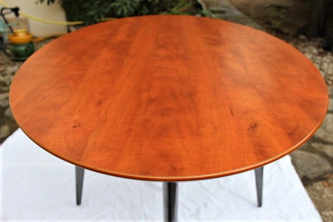 Table ovale style industriel D.Pro