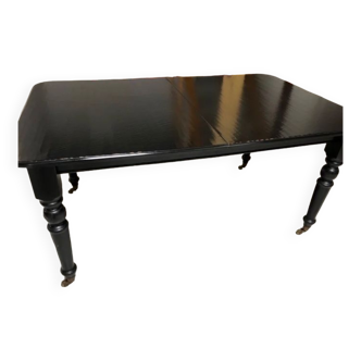 Black table