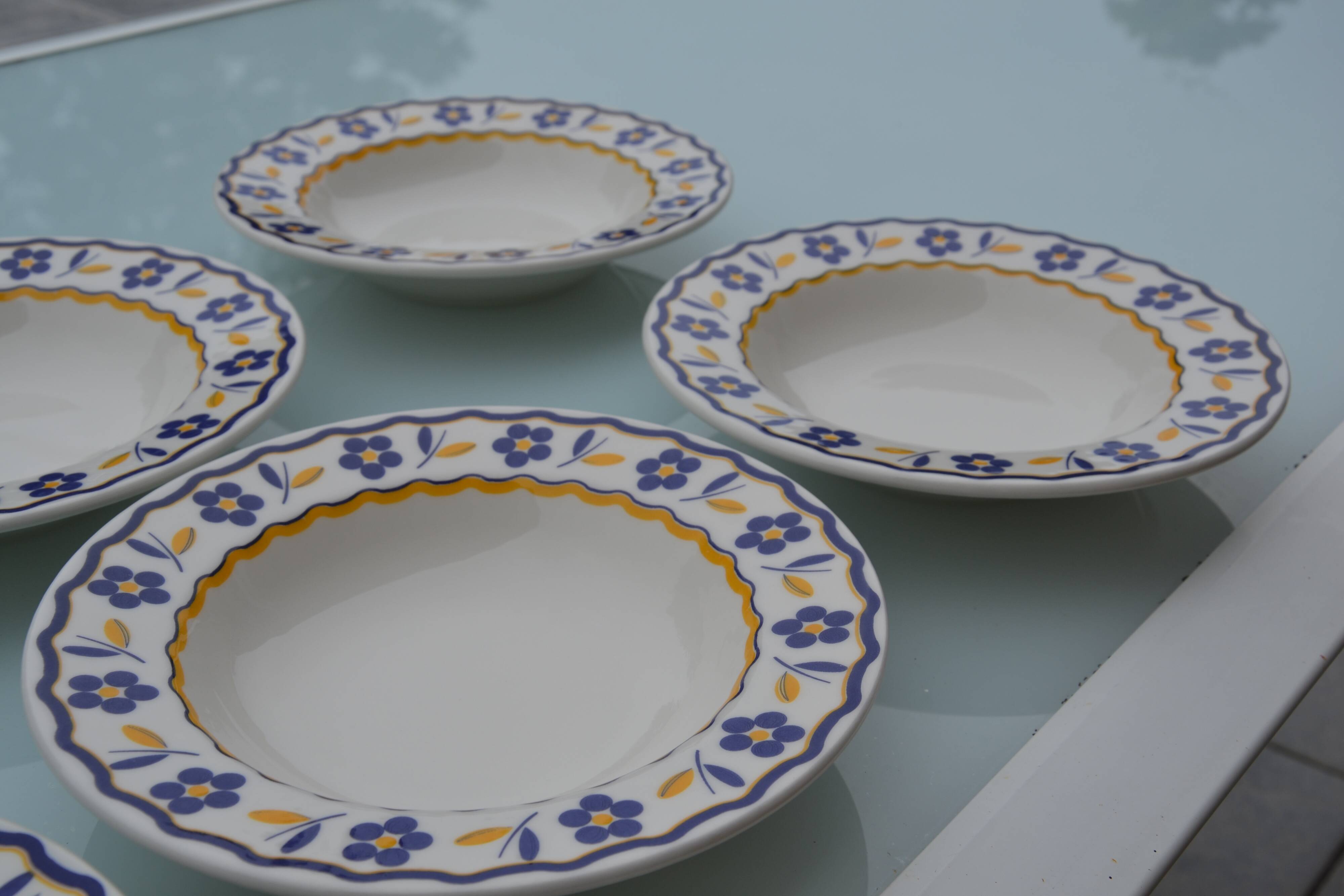 6 Ceraminter Italy soup plates