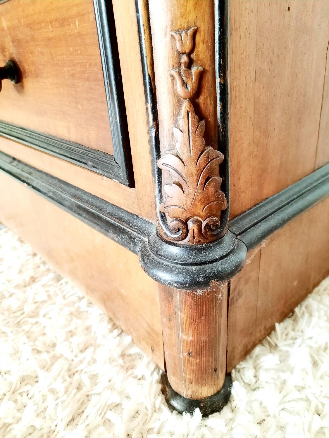 Commode ancienne haute