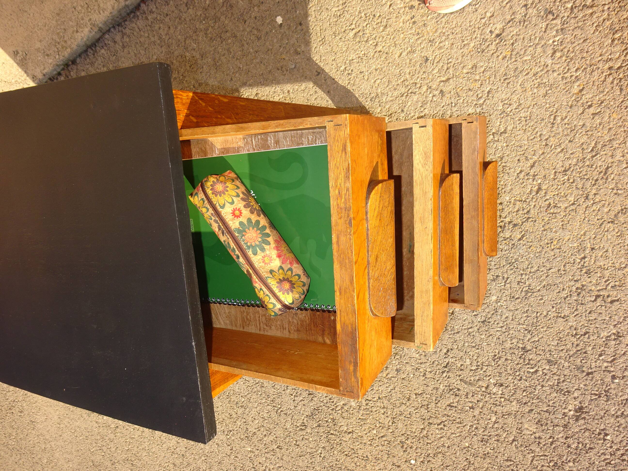 Office furniture, 3 oak drawers