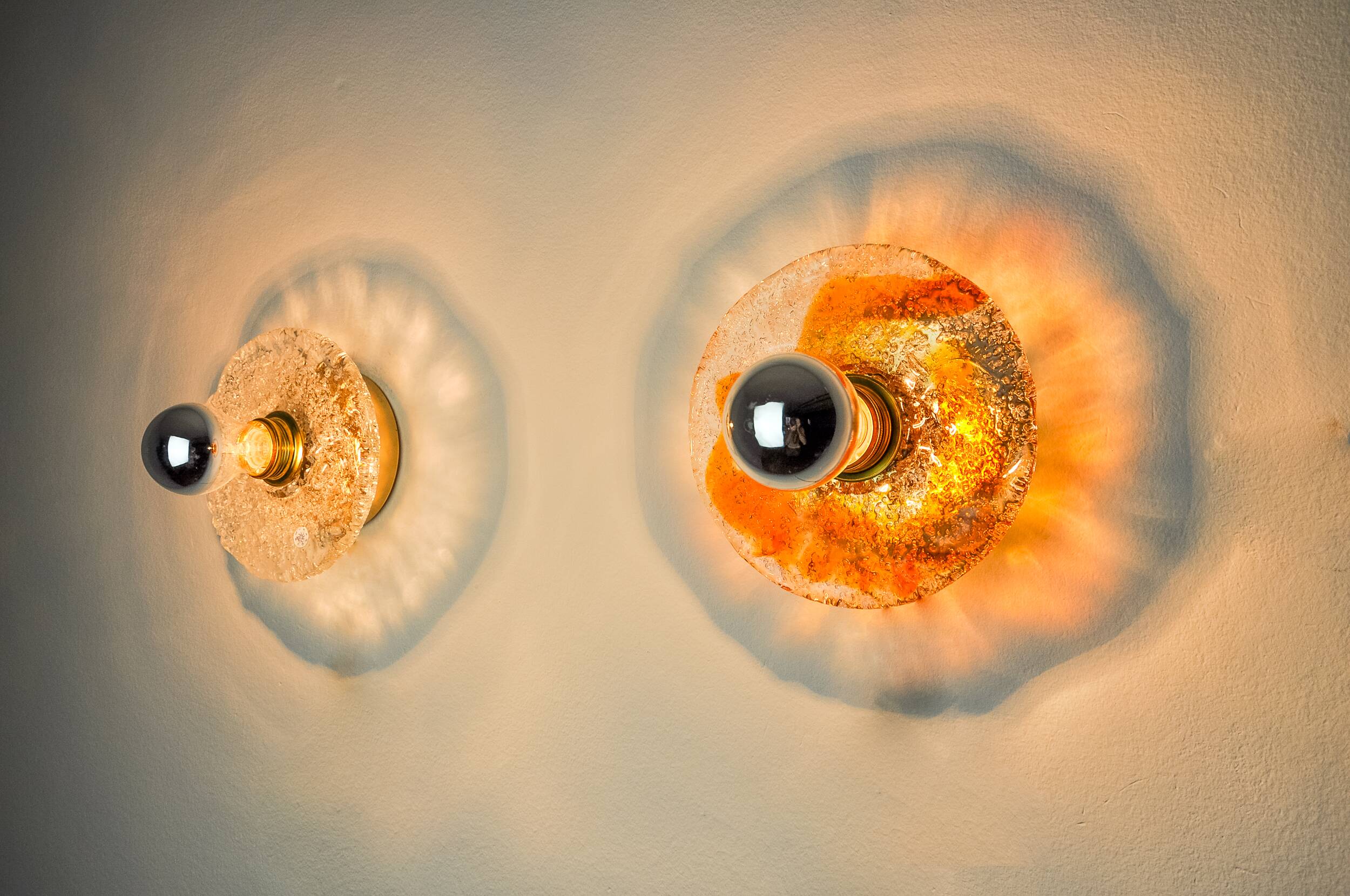 Pair of round wall lights by Murano Mazzega in frosted glass, Italy, 1970