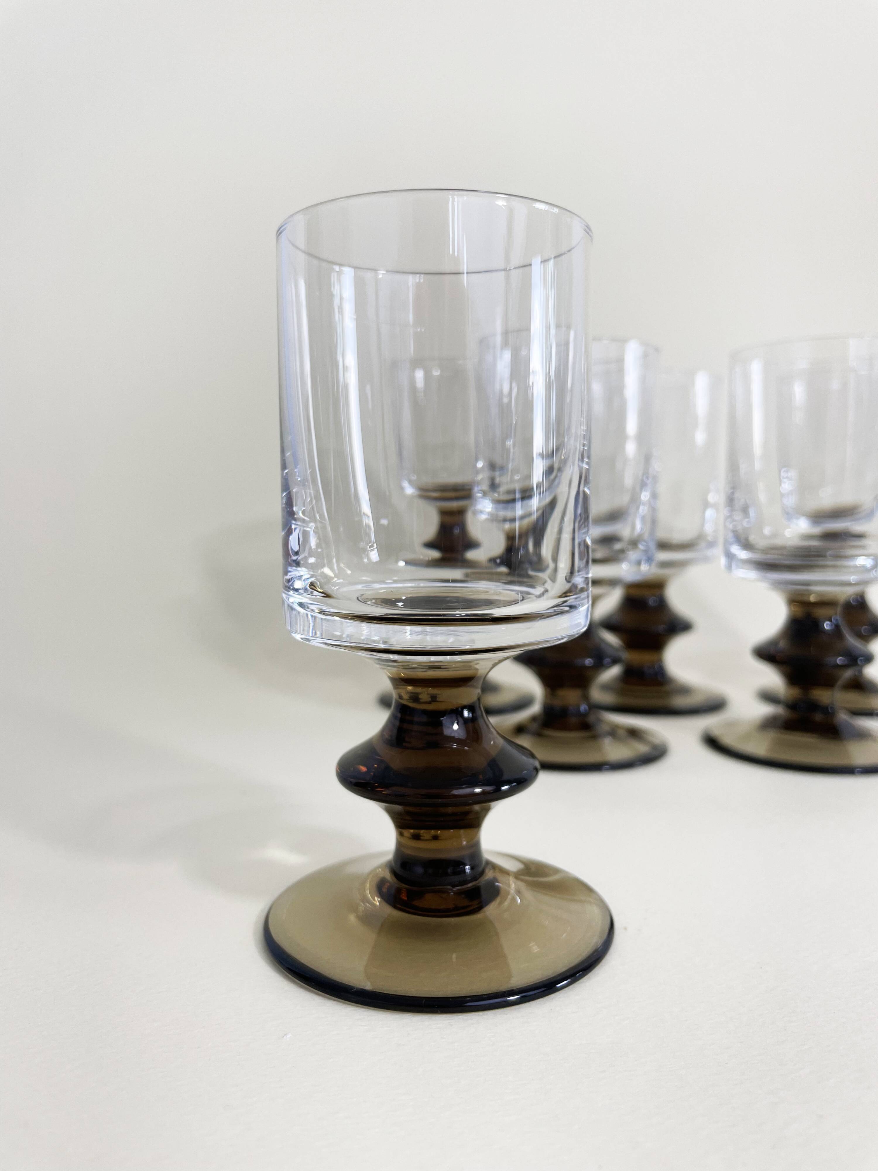 6 Smoked Stemmed Wine Glasses